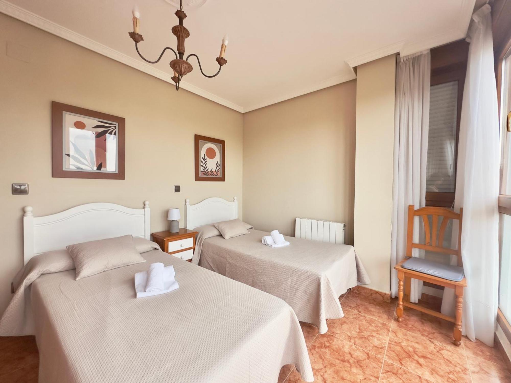 Apartamentos Pineda نوخا المظهر الخارجي الصورة
